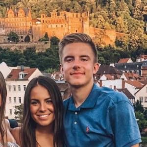 Meet your Posher, Daniel